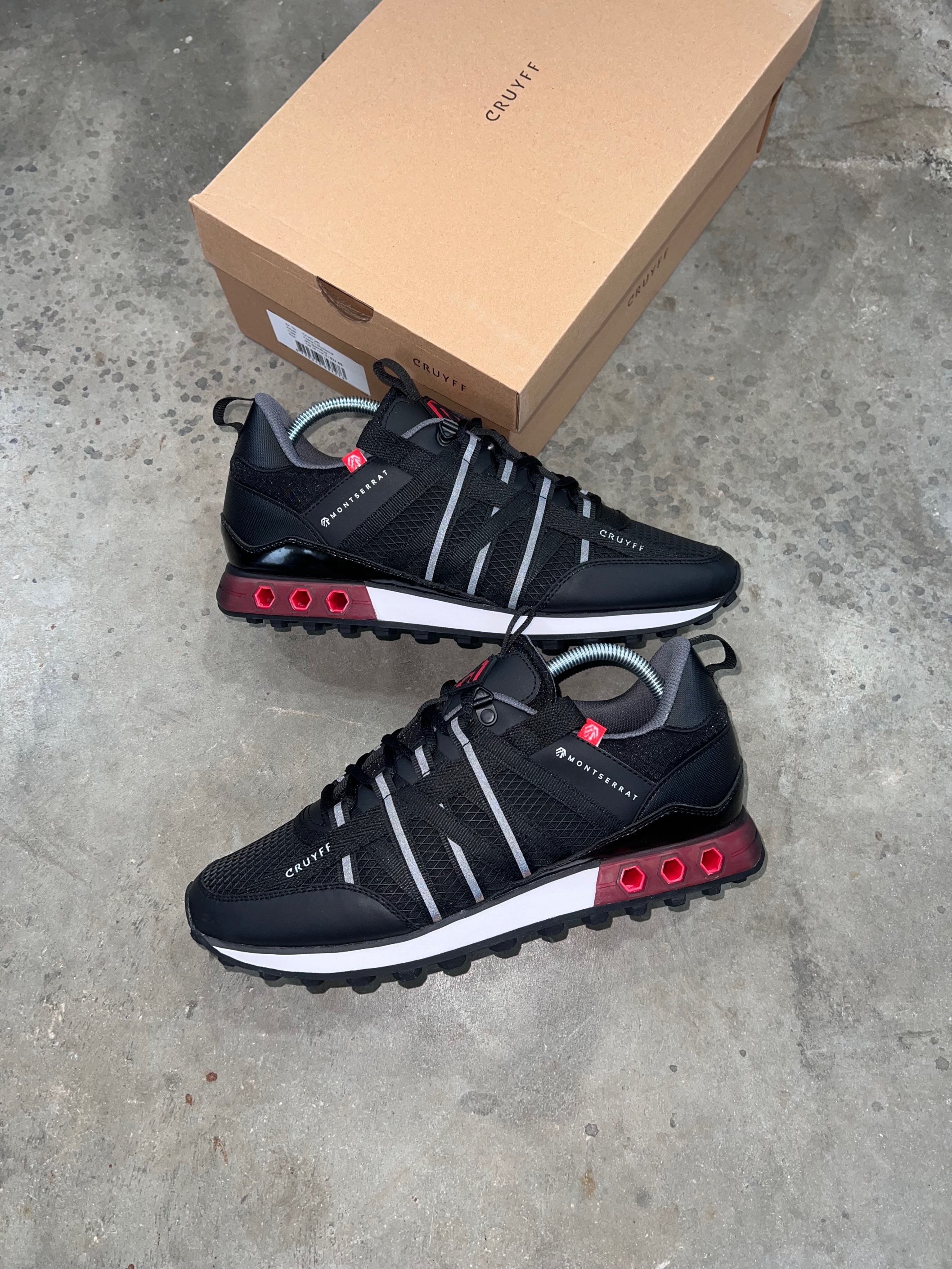 Cruyff Fearia Trainer - Black / Red