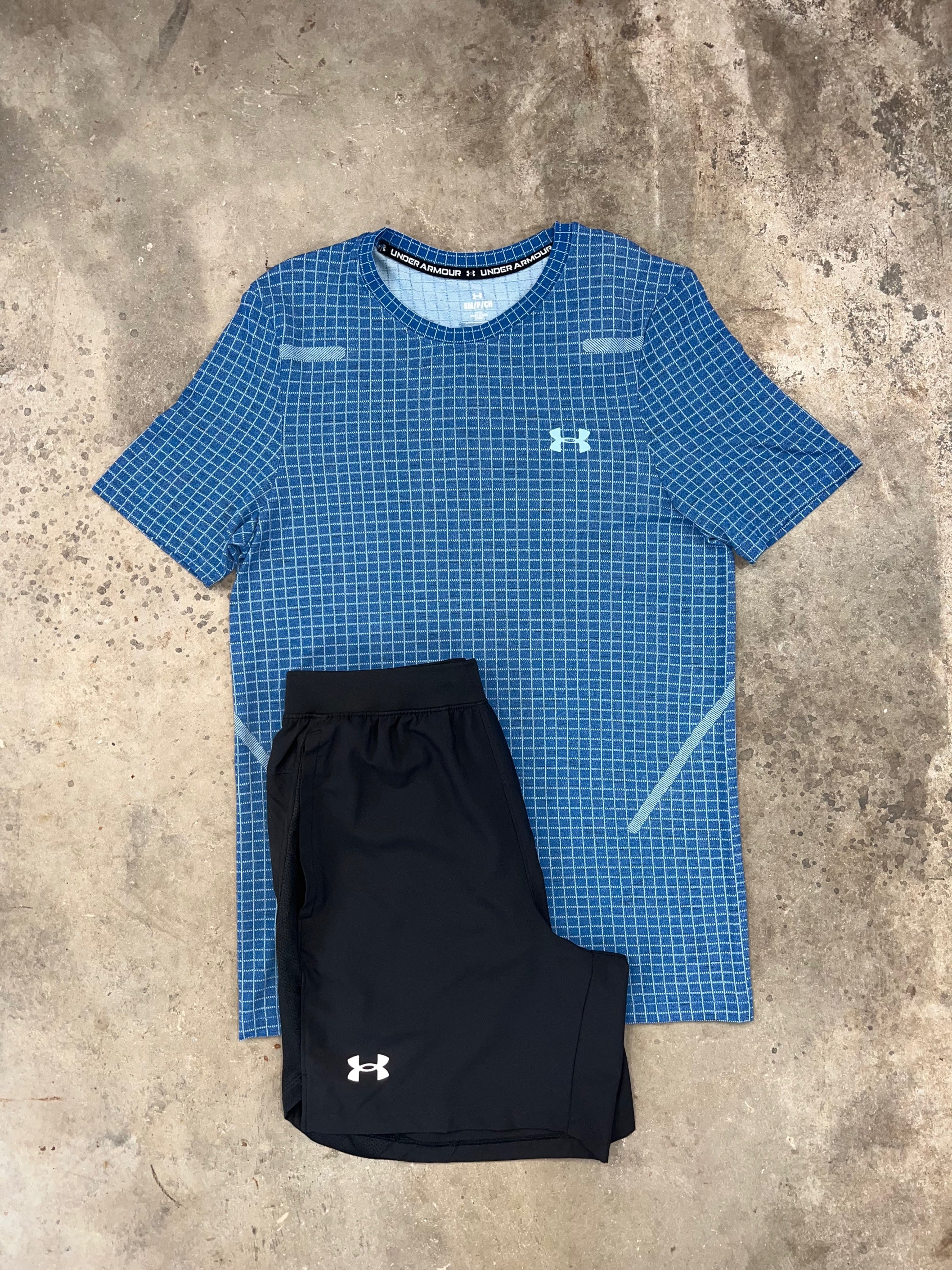 Under Armour Seamless Blue Set - T Shirt / Shorts