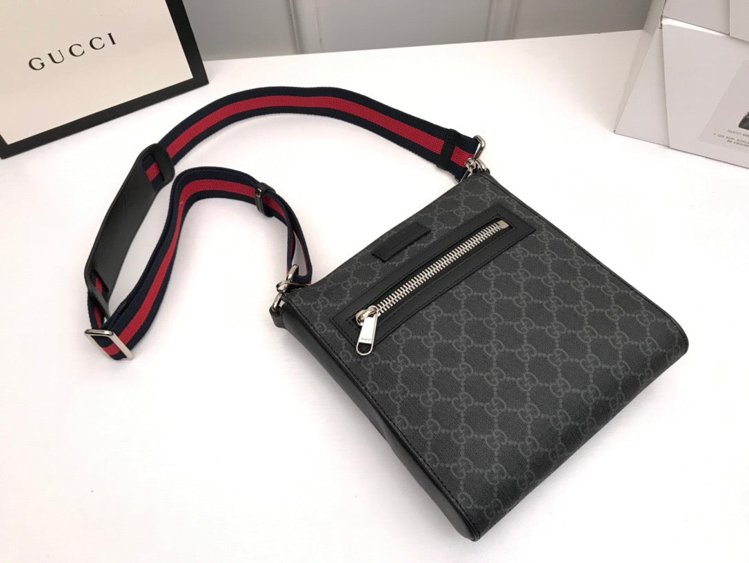 Black (Messenger Bag)