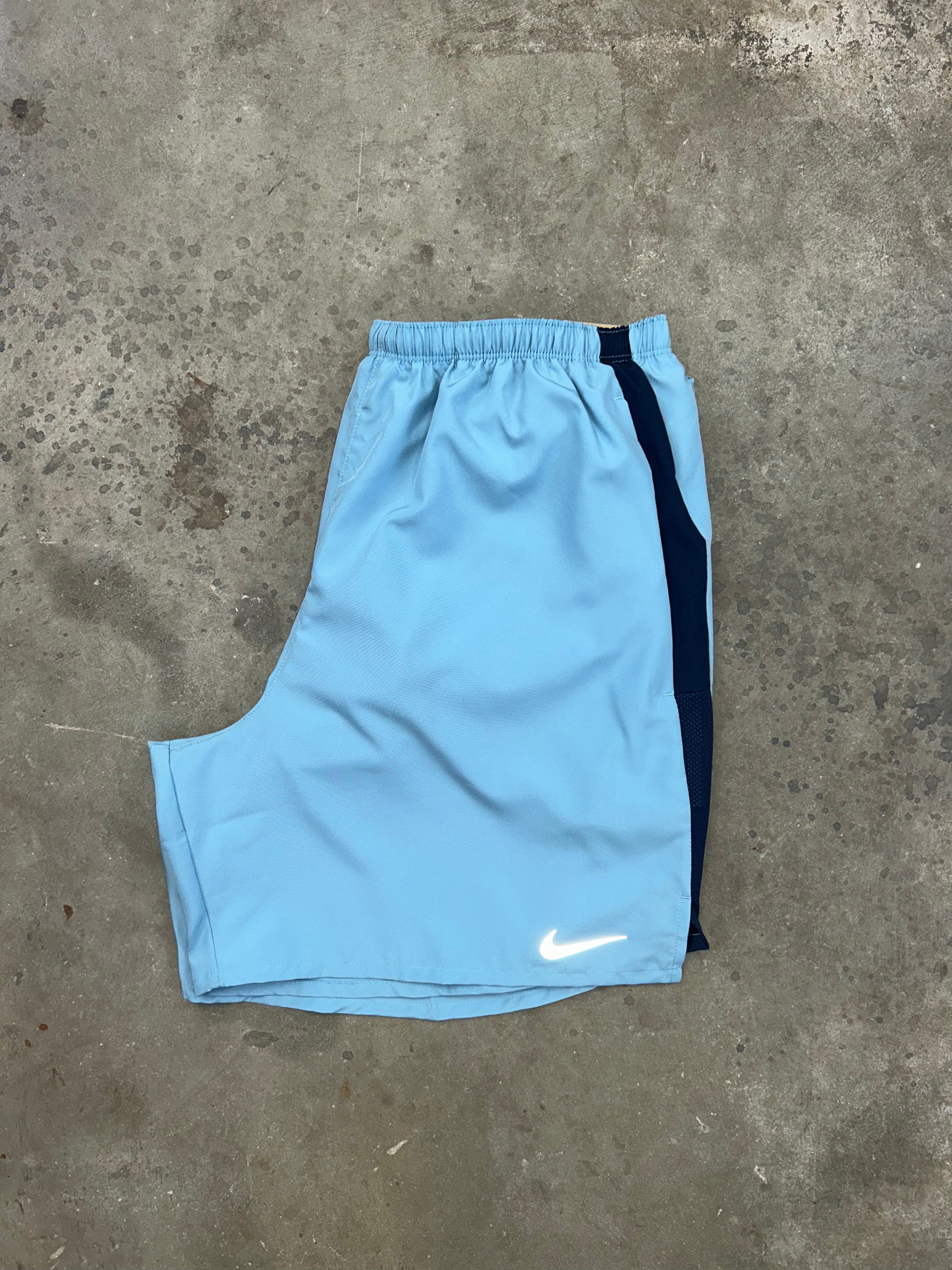 Nike Challenger Shorts - Arctic Blue