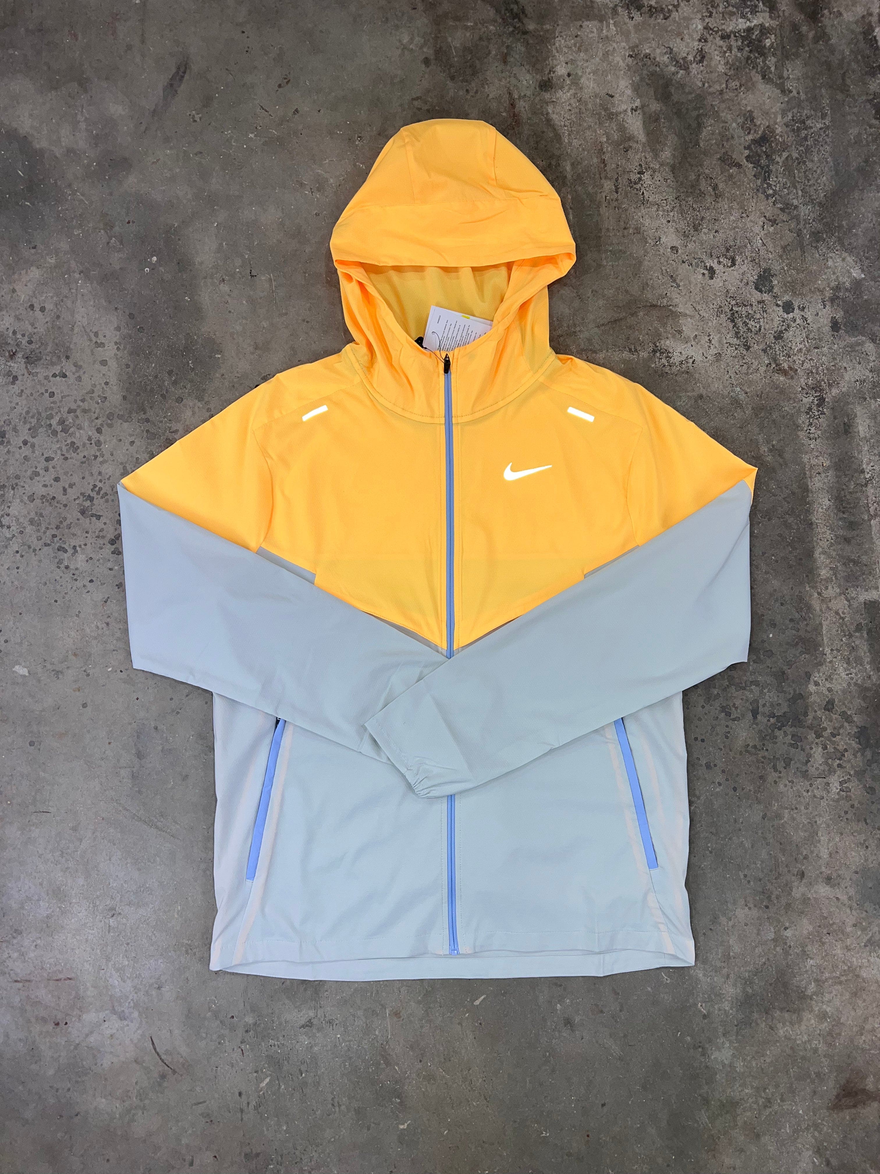 Nike WindRunner Jacket - Orange