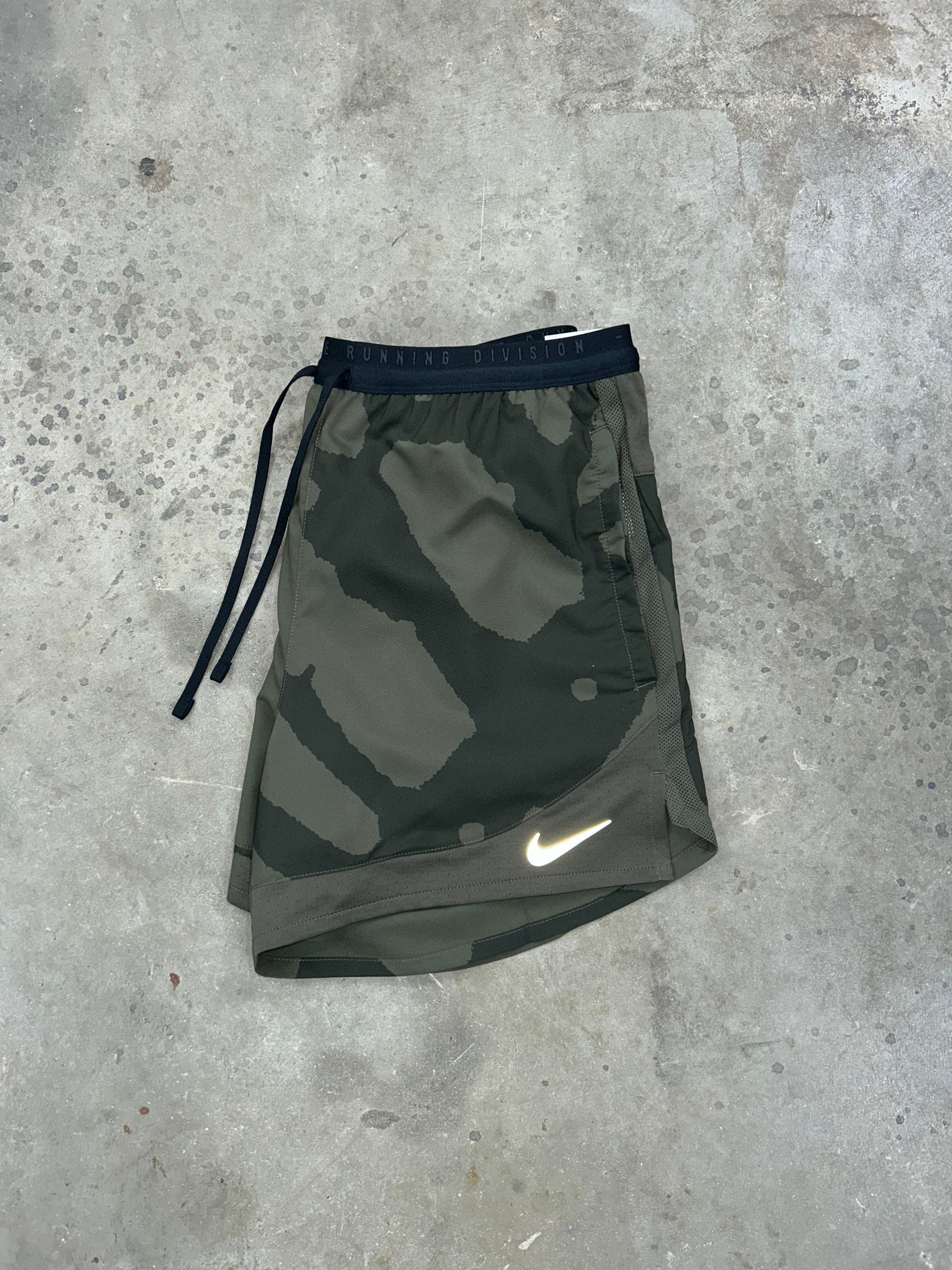 Nike Division Exclusive Shorts - Camo